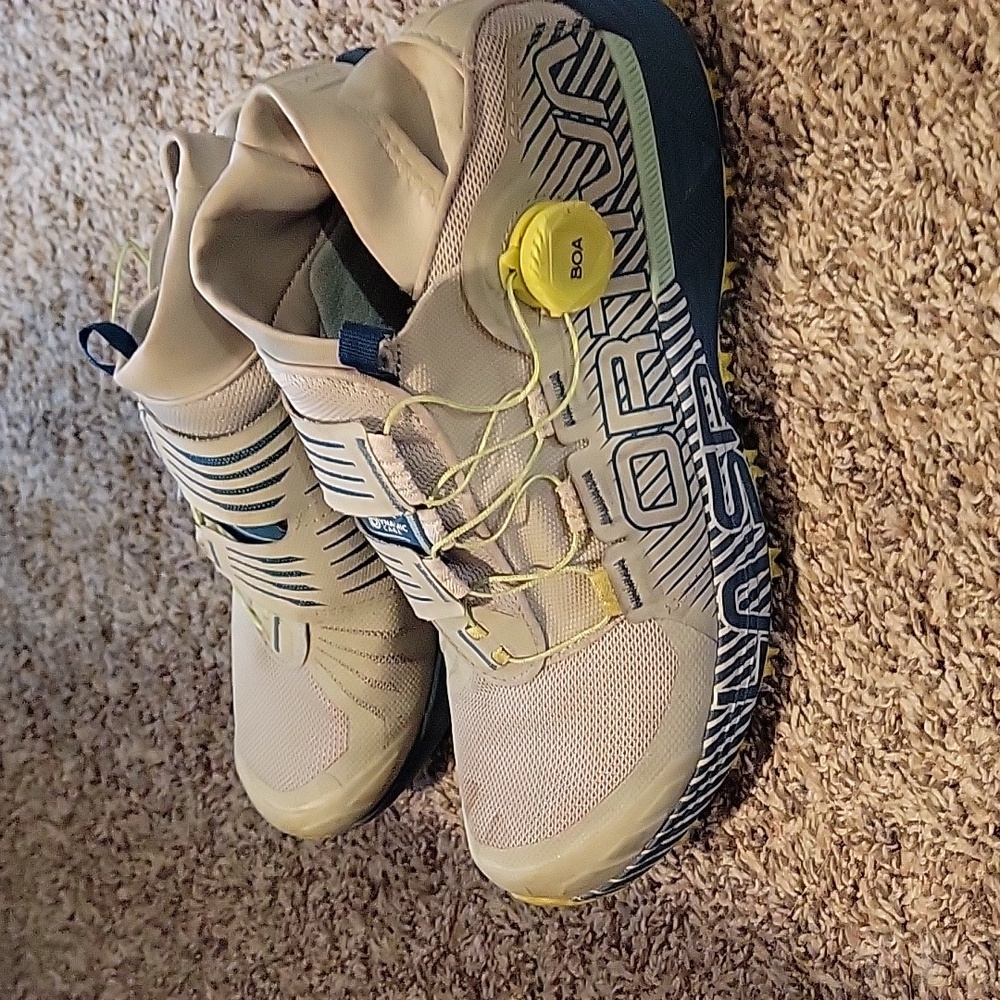 La Sportiva Athletic Shoes - Yellow and Blue - Picture 4 of 7